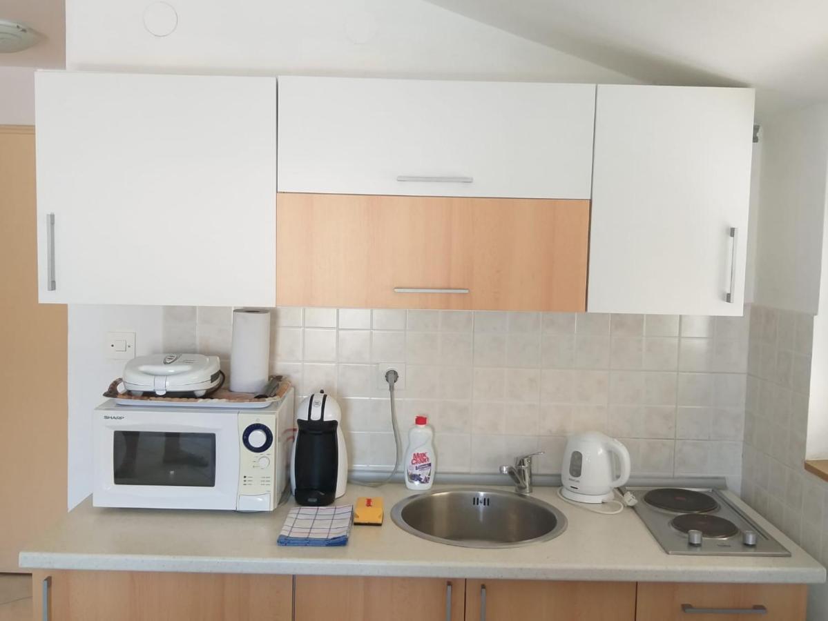 Apartmani Ana Tribalj Exterior foto